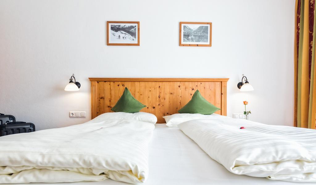Apparthotel Alpenchalet Neukirchen am Großvenediger 外观 照片