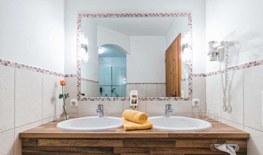 Apparthotel Alpenchalet Neukirchen am Großvenediger 外观 照片
