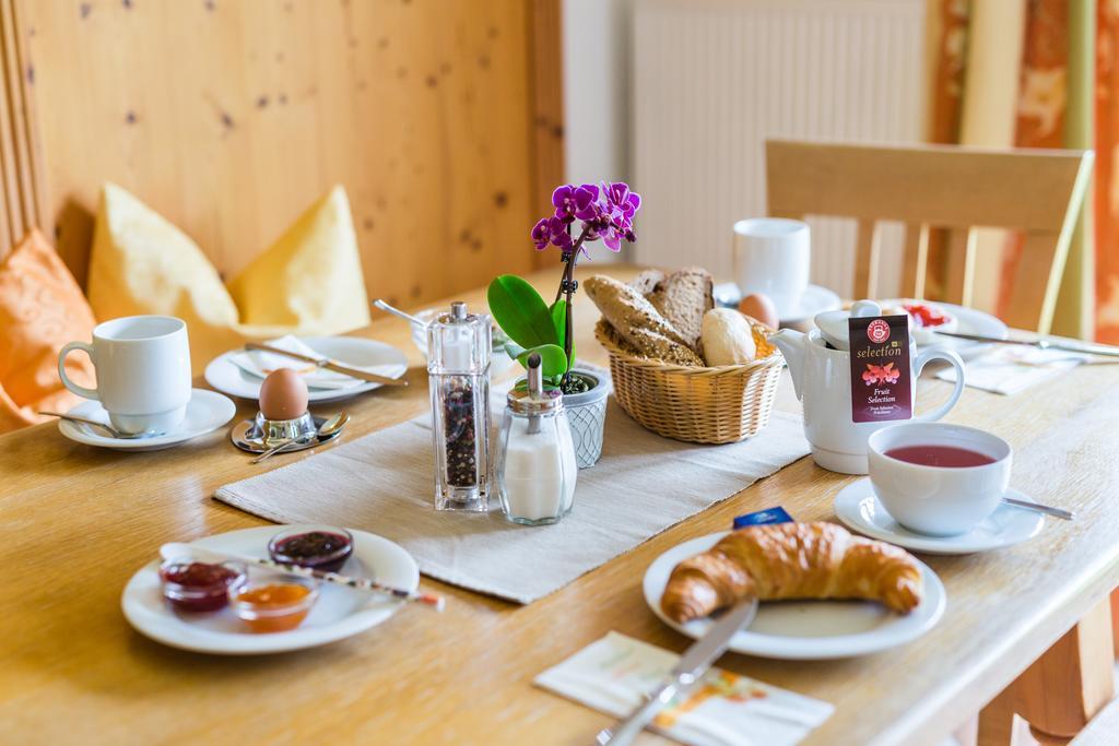 Apparthotel Alpenchalet Neukirchen am Großvenediger 外观 照片